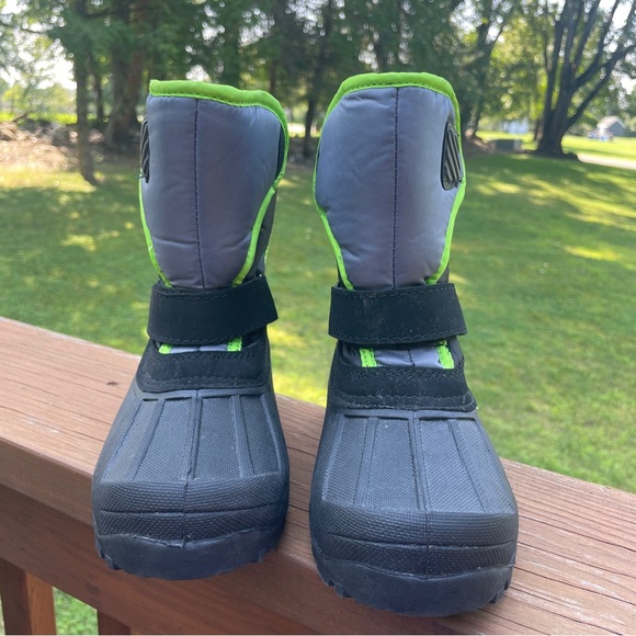 Black Snow Boots Velcro Adjustment Ankle and Top Gussets Size 13 - Picture 2 of 11